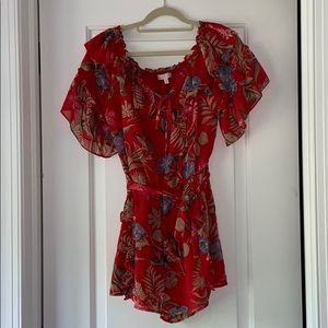 EUC Wayf xs red lightweight romper